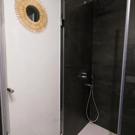 Old Stone House Apartamento